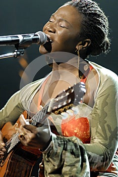India.Arie performing live