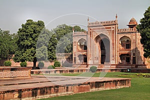 India: Baby Taj