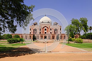 India - Humayuns tomb photo