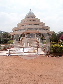 India is a most popular temple in bengluru