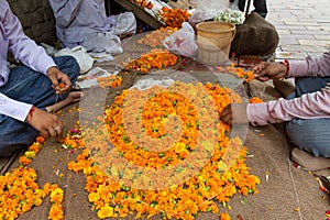 India - Producing flower decoration