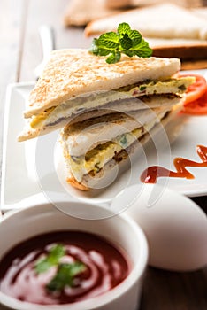 Indian Bread omelette / omlet / omlete sandwich