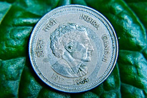 INDIAN COIN 5 RUPEES INDIRA GANDHI