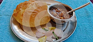 Indian fast food chola bhatura