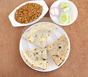Indian food Naan, Roti and Kulcha