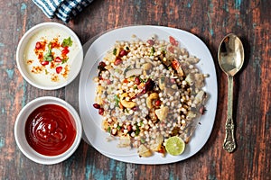 Indian food Sabudana Khichhichdi serves in festival seasons.