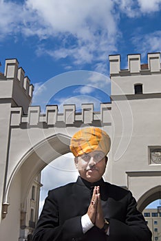 Indian man with turban in Munich, Indic man with puggree