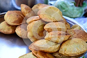 Indian poori