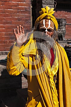 Indian sadhu welcomes photo