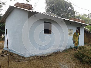 Indian sarkari house like biju pakka ghara