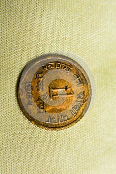 INDIAN VINTAGE 5 RUPEES COIN PAISE
