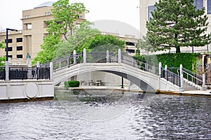 Indianapolis canal and bridge