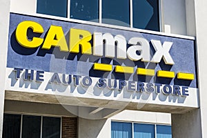 Indianapolis - Circa April 2017: CarMax Auto Dealership. CarMax is the Largest Used-Car Retailer in the US VI