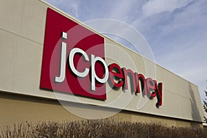 Indianapolis - Circa December 2015: JC Penney Retail Mall Location.