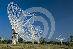 Indians radio telescopes against the blue sky