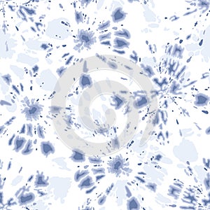 Indigo Tie-Dye Shibori Sunburst Circles on White Background Vector Seamless Pattern