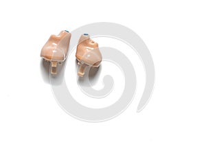 Individual digital hearing aid device for deaf and hard of hearing patients.