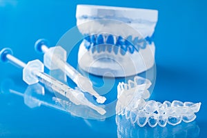 Individual set for teeth whitening silicone tray syringe