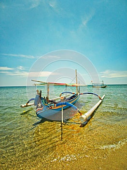 Indonesian boat in Pasir Putih beach