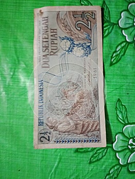 Indonesian classic 2.5 rupiah currency, 1961, Unique, Rare.