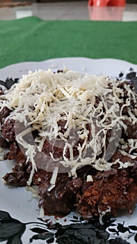 INDONESIAN FOOD FRIED BANANA WITH CHOCOLATE AND CHESEE HANDMADE