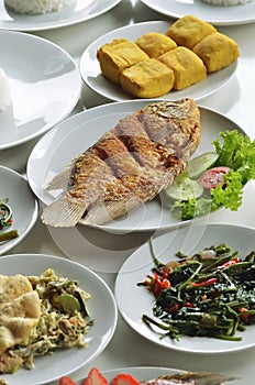 Indonesian Fried Fish