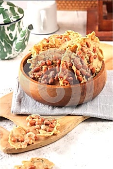 Indonesian Peanut Cracker