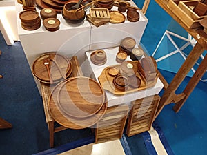 Indonesian people buy wooden souvenirs as souvenirs or as kitchen decoration or home equipment
