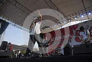 INDONESIAN ROCK SUPER GROUP SLANK