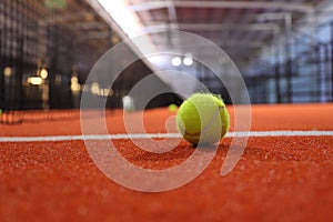 INDOOR PADDLE TENIS A COURT