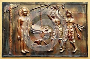 Indra prevents an ignorant cowherd from assaulting Bhagavan Mahavira