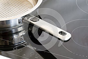 Induction cooker