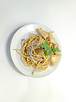 Experience Italian Comfort of Spaghetti Aglio e Olio photo
