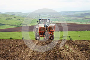 Industriale agricoltura sul colline 