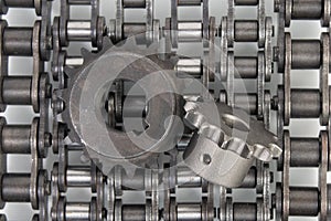 Industrial chains for drives and drive sprockets photo