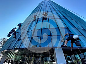 Industrial climbers - windows washers