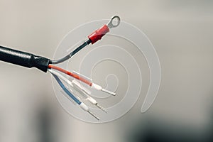 Industrial electric cables with connectors