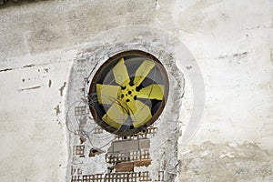 Industrial fan