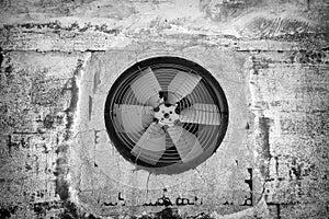 Industrial fan