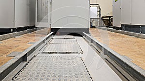 Industrial hall with ventilation and maintenance systems