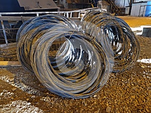 Ball of metal wire for industrial slinging photo