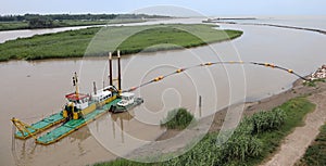 industrial naval barge for river dredging and collection of Sand