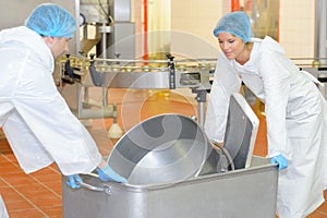 industrial preserved food workers