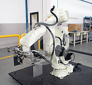 Industrial Robots - Automation lines