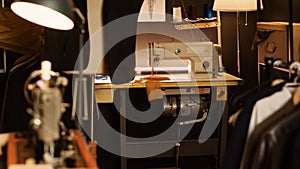 Industrial sewing machine workstation