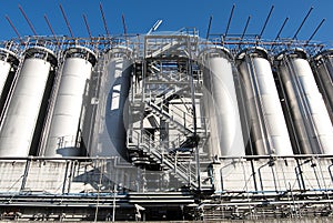 Industrial silos
