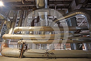 Industrial Steel pipelines, valves, cables and walkways