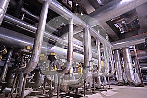 Industrial Steel pipelines, valves, cables and walkways