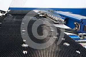 Industrial stumping / cutting machine