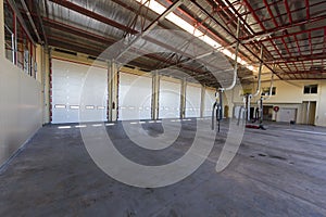Industrial warehouse doors